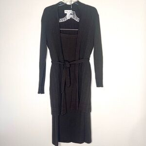 Bloomingdale’s Vintage women’s chocolate brown 100% wool skirt & Cardigan set L